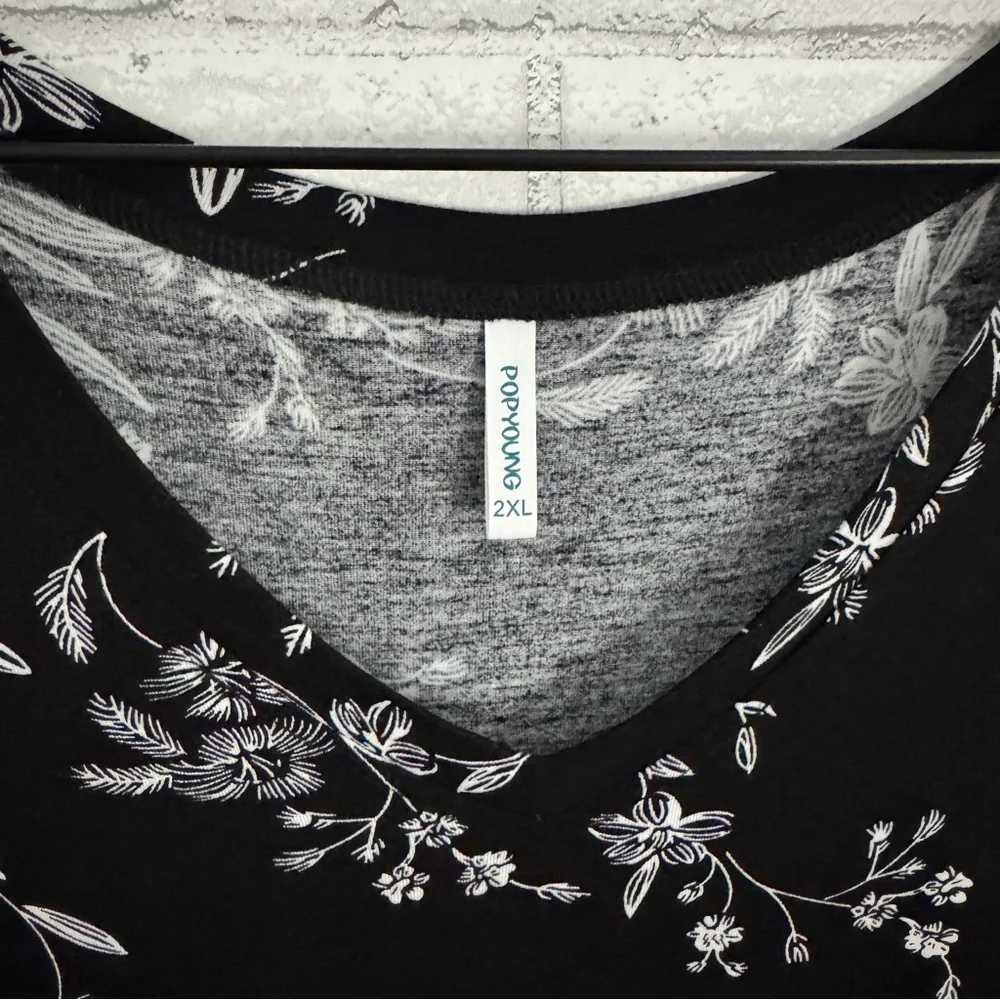 POPYOUNG Women’s Floral Black Sleeveless Top - Picture 5 of 8